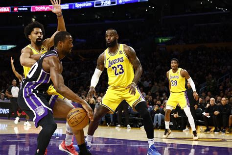 lakers vs sacramento kings match player stats